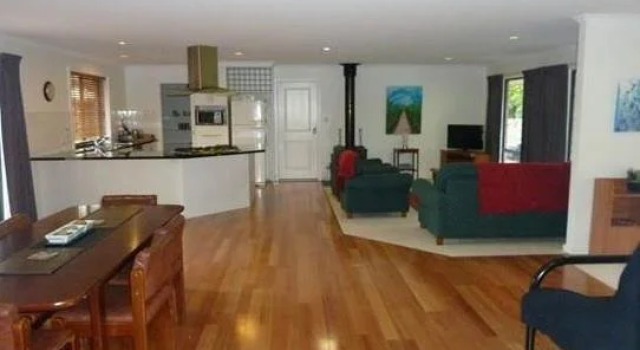 Penola Cottages and Retreats, Book Hotel Penola South Australia