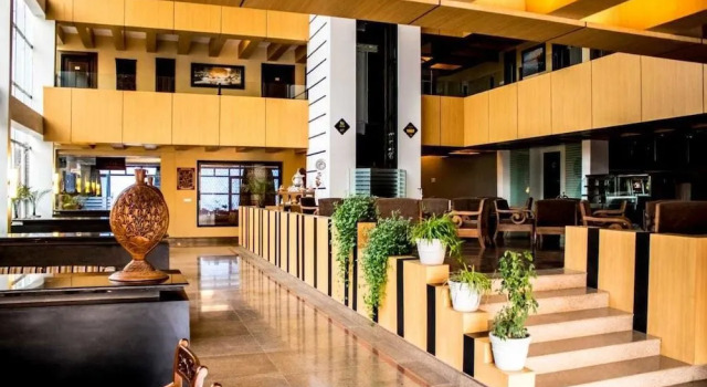 Hotel Grand Mahal