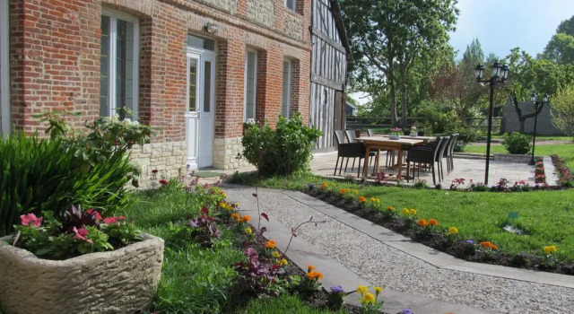 Domaine du Clos Fleuri - Spa, Забронировать Гостевой дом Онфлер 