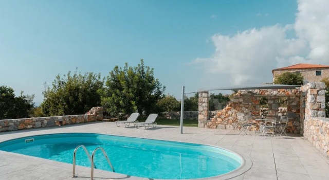 Вилла Villa Dioni Tria