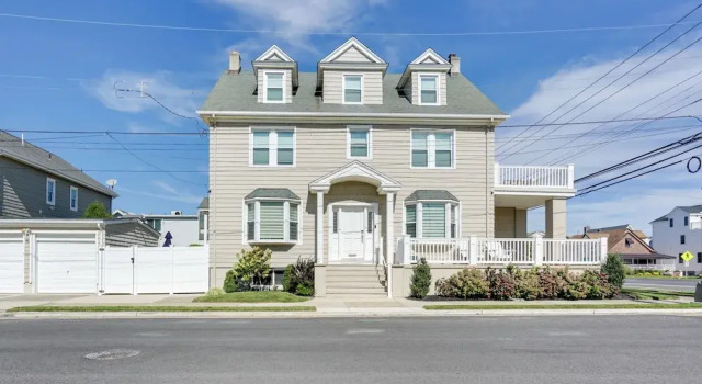 Steps to Boardwalk: Group Getaway in Ventnor City