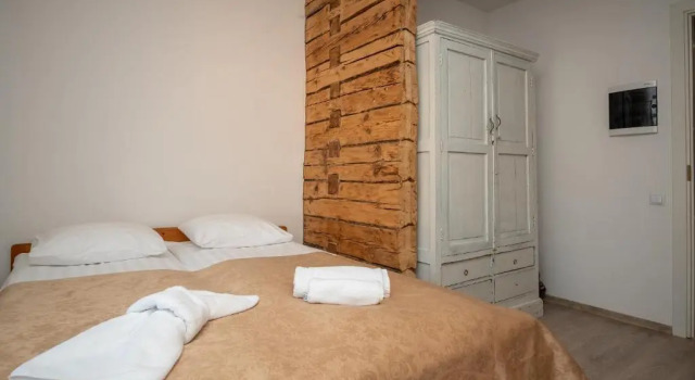 Апартаменты Contact Free Apartments with free parking