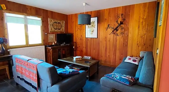 Maison d'Hôtes Le shorten, Rezerwuj Hotel Hotele w Hautes-Pyrénées z basenem, Basen