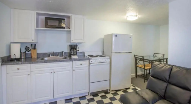 Апартаменты Sabal Palms Inn