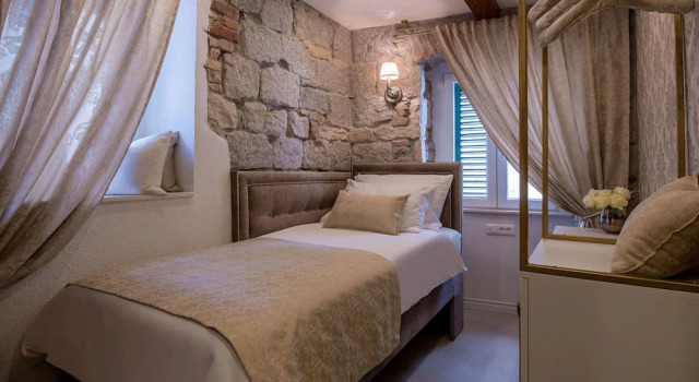 Номер Classic Jupiter Lux Rooms