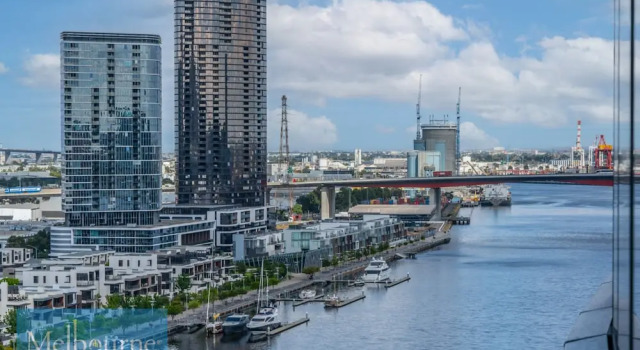 Апартаменты с 2 комнатами с балконом и с видом на воду Melbourne Private Apartments - Collins Street Waterfront, Docklands