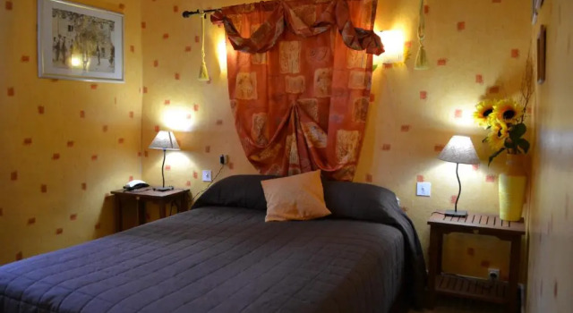 Двухместный номер Standard Logis le Relais Sarrasin