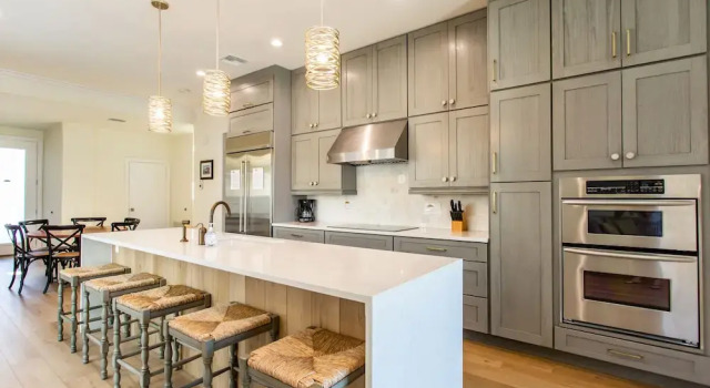 Sorrento 4 Bedroom Home by NFVH, Book Feriehus Villaer i North Naples, Villa
