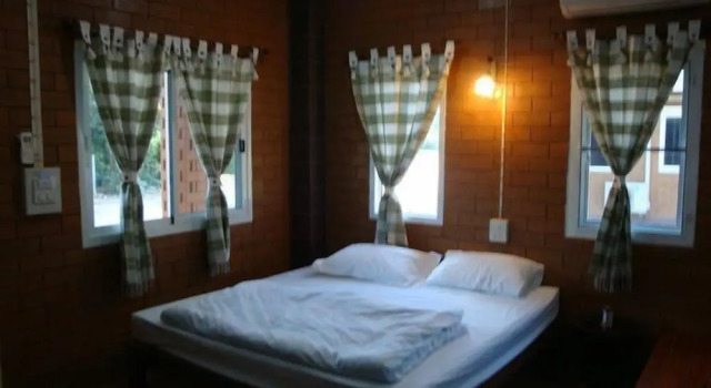 Номер Superior с балконом и с видом на реку I Din Lake View Resort Nakhon Nayok