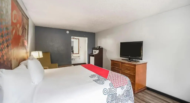 Двухместный номер Premium Hotel O Daylight Inn Elkhart I-90, IN