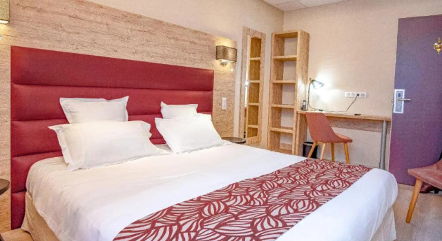 Двухместный номер Standard Hôtel Montaigne