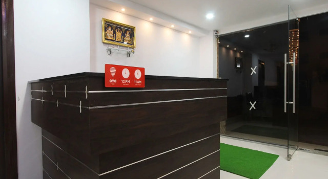Hotel O V R Residency Near Sri Amruth Chithra Mandira, Забронировать Отель Недорогие отели штата Карнатаки, недорого