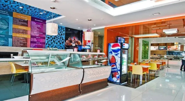 Green Leaves Hotel, Rezerwuj Hotel Hotele w Telangana z parkingiem, Parking