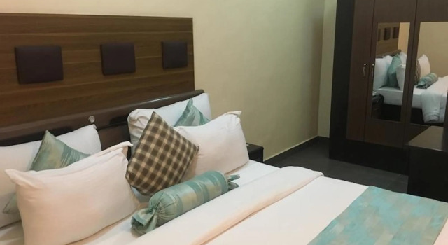 Cynergy Suites Royale, Rezerwuj Hotel Aja Eti-Osa