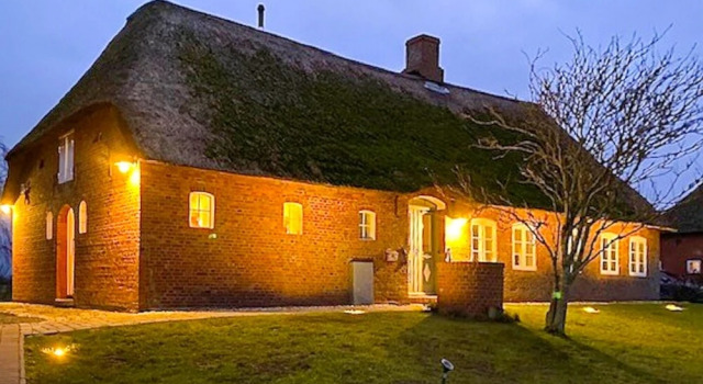 Wunderschöne Reetdachkate, Забронировать Отель Fahretoft Nordfriesland