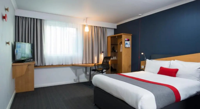 Двухместный номер Standard Holiday Inn Express Gloucester - South, an Ihg Hotel