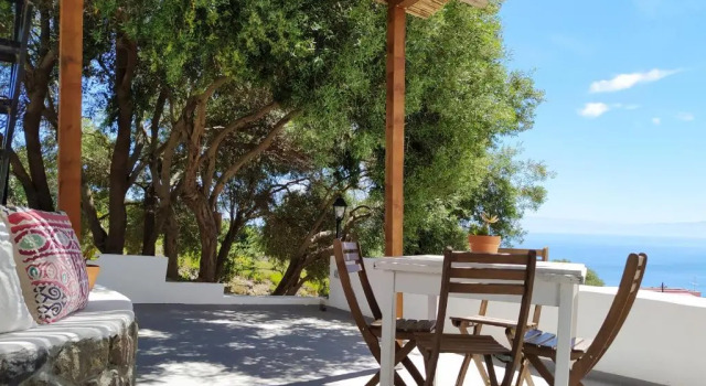 Апартаменты с видом на море Villa Paradiso