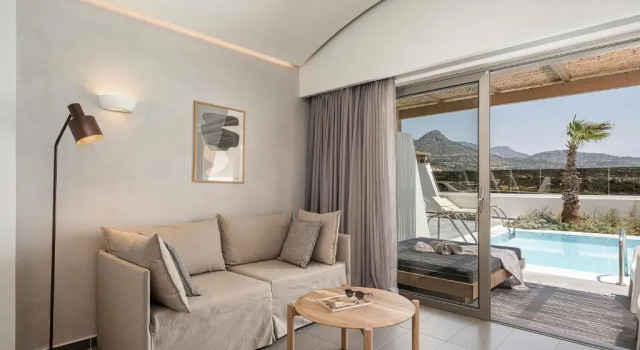 Семейный номер Deluxe Kakkos Bay Hotel and Bungalows