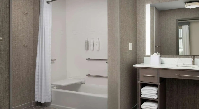 Люкс Homewood Suites By Hilton Louisville Airport