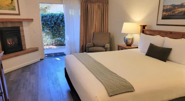 Номер Superior El Pueblo Inn