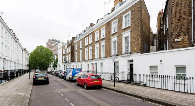 Pretty in Pimlico, Varaa Hotelli 3 tähden hotellit kohteessa Merseyside, 3*