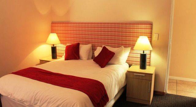 12 Calypso Mansion Self catering