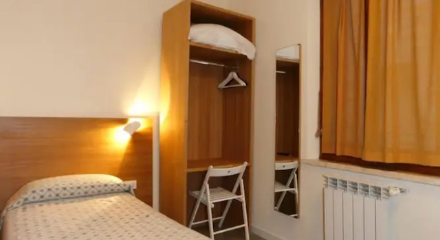Одноместный номер Standard Hotel La Perla