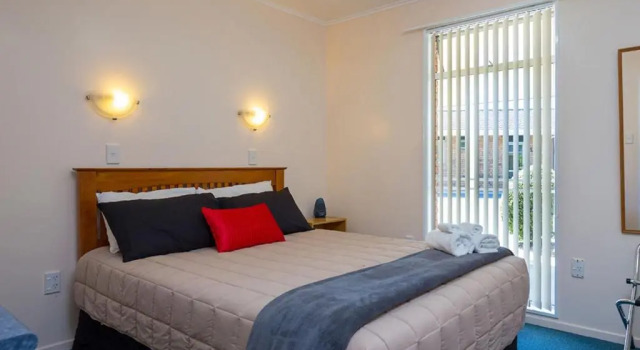 Семейные апартаменты c 1 комнатой Middle Park Motel