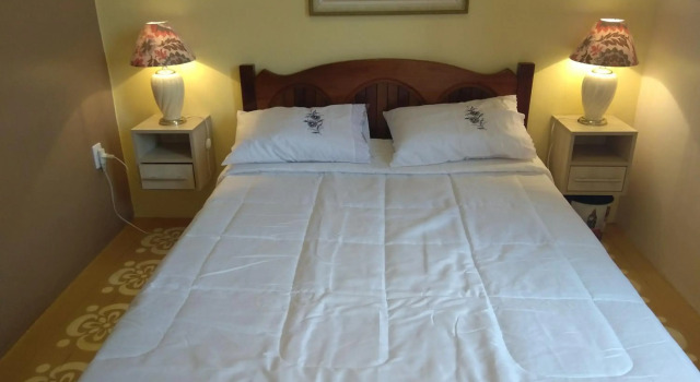Hostel Pousada Rheingantz Rio Grande, Забронировать Хостел Отели в центре Риу-Гранди, в центре