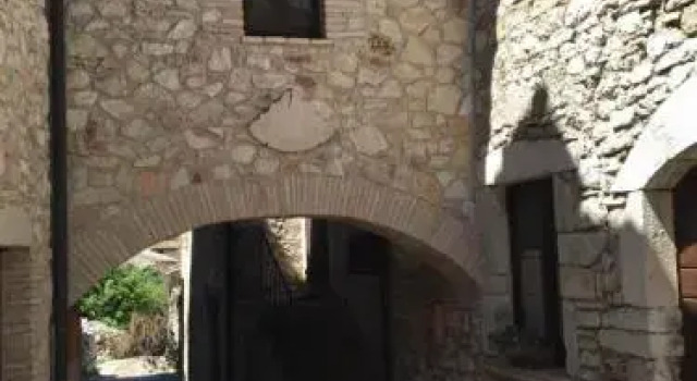 La Torre sul Lago, Varaa Hotelli Acquasparta Umbria