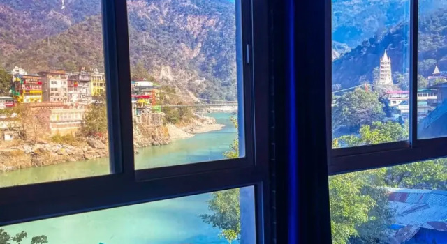 Viktoria's Hostel, Rezervovat Hostel Rišikéš Uttarakhand