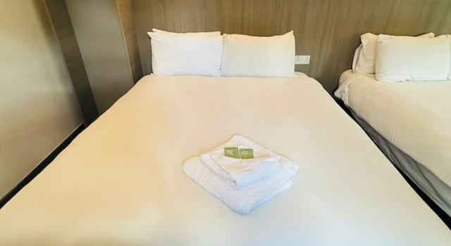 Четырёхместный номер Deluxe с видом на город My Motel