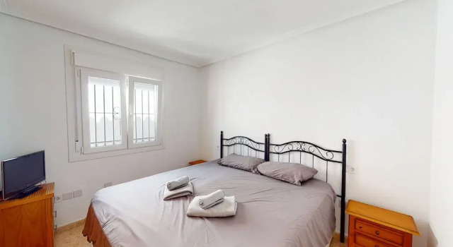 Sucina 3-bed Villa, Sleeps 6 & Pet Friendly, Rezervați Vilă Sucina Murcia