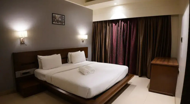 Люкс Classic Hotel Sadanand Regency - Balewadi, Baner