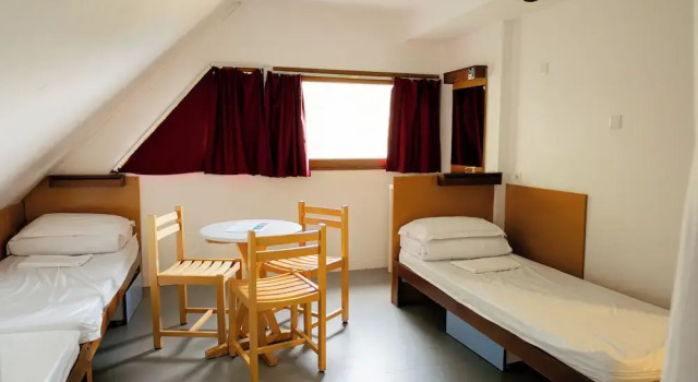 Трёхместный номер Standard Auberge de Jeunesse HI Cancale