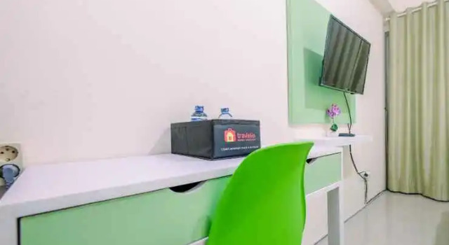 Minimalist and Comfortable Studio at Bogorienze Apartment By Travelio, Rezervovat Apartmán Bogor 