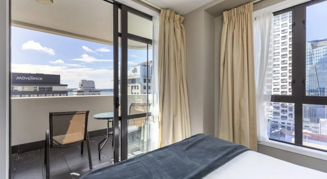 Апартаменты c 1 комнатой с балконом Quest on Queen Serviced Apartments