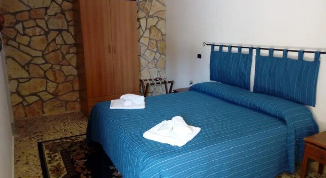 U Puzzu Ranne, Rezervați Bed and Breakfast Buseto Palizzolo Sicilia