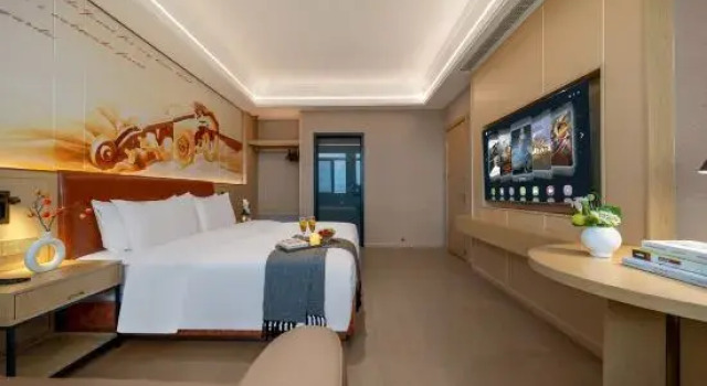 Люкс JOY Jinshang Smart Hotel (Hami Railway Station Branch of Tianma Mall)