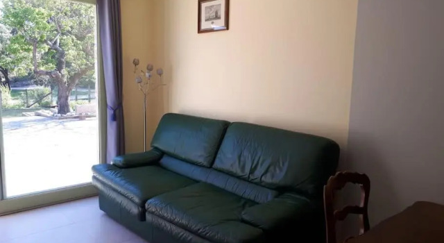 Appartement dans maison chaleureuse, Varaa Huoneisto Olmeto 