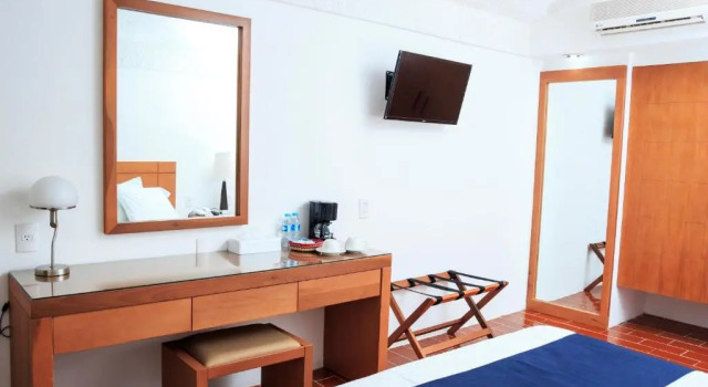 Полулюкс Hotel Calli