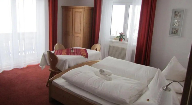 Haus Landl, Rezerwuj Hotel Haus im Enstal Liezen