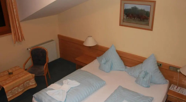Kurfer Hof, Varaa Hotelli Hotellit Baijeri pysäköinnillä, Pysäköinti