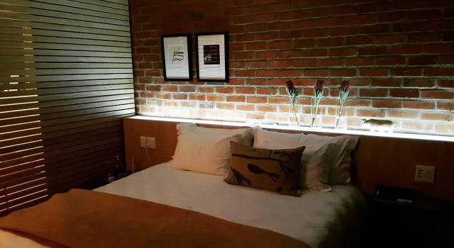 Люкс Liedjiesbos Urban Olive Farm Accommodation
