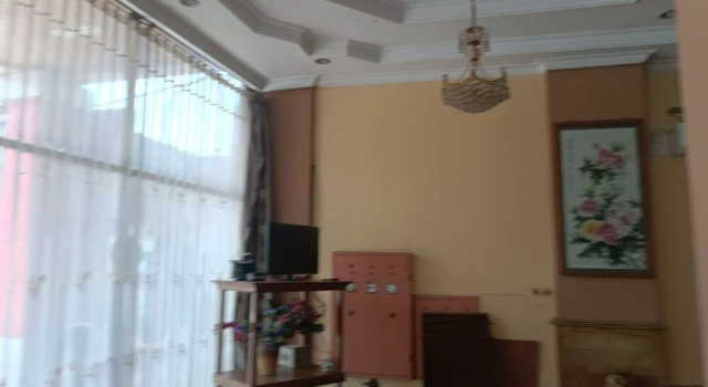 OYO 93295 Wisma Aluh AmbakNearPantai batu lima Asbullah tmbngn, Prenota Hotel Hotel a Kalimantan con parcheggio, Parcheggio