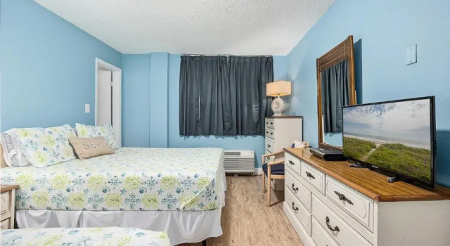 Ocean Jewel 219, 1 Bedroom, Ocean View, 2nd Floor, Pool, Sleeps 6