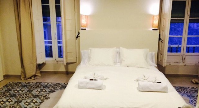 Hostal Vidamia, Забронировать Хостел Хостелы Малаги, рядом с Музей Кармен Тиссен, Хостел