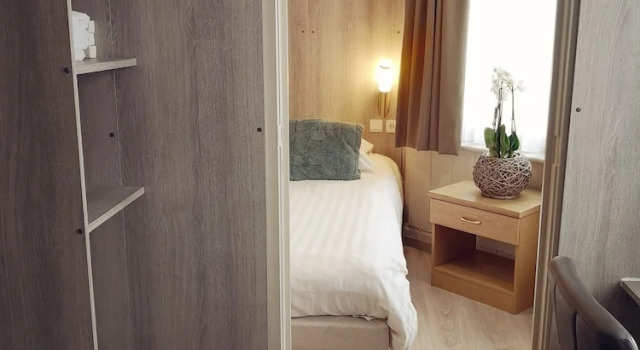 Трёхместный семейный номер Standard Hotel Sfinx
