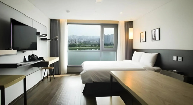 Hotel Riverside