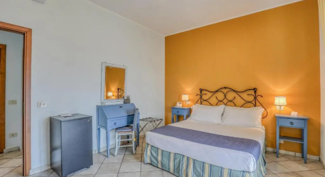Трёхместный номер Standard с видом на море Hotel Albatros Varigotti